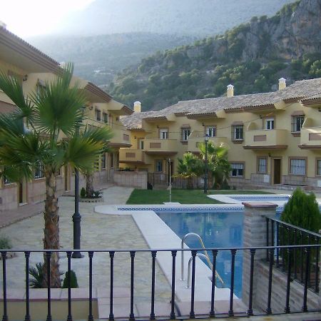 Casa Estacion De Benaojan Villa Dış mekan fotoğraf